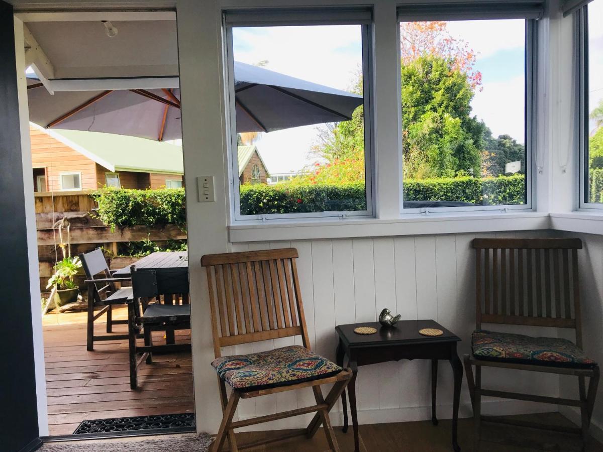 Serendipity Wharf Cottage Tairua Eksteriør billede